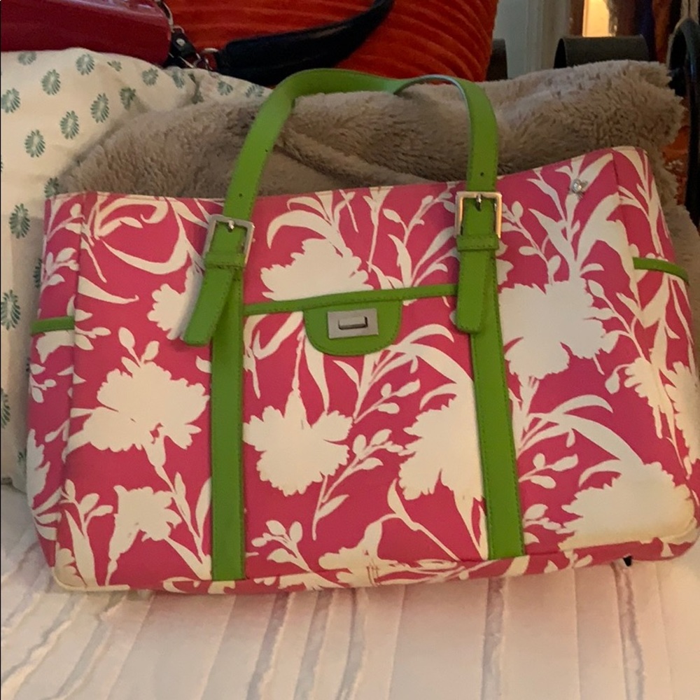 Vibrant and beautiful bag by Putu J. Maclean!